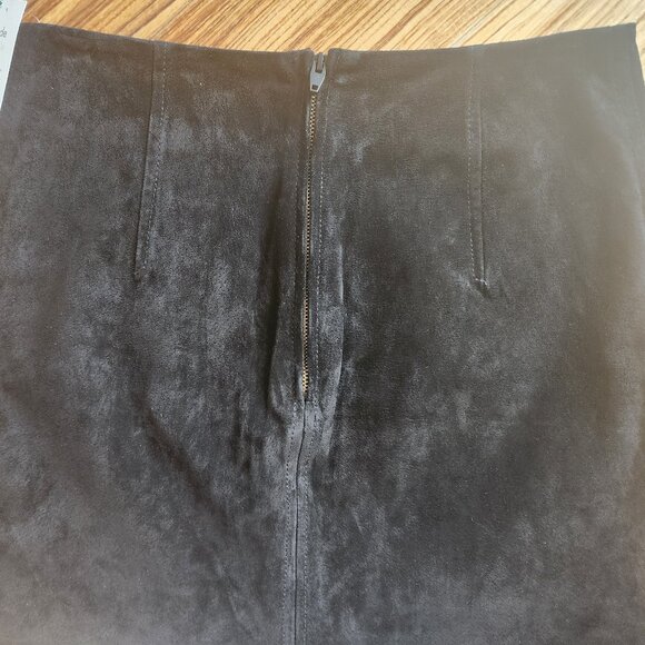 [NWT] ICONE Suede A-Line Mini Skirt - Picture 3 of 7